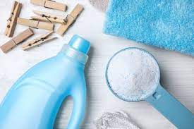 Don't Be Washed Away! Choosing Between Powder & Liquid Detergent