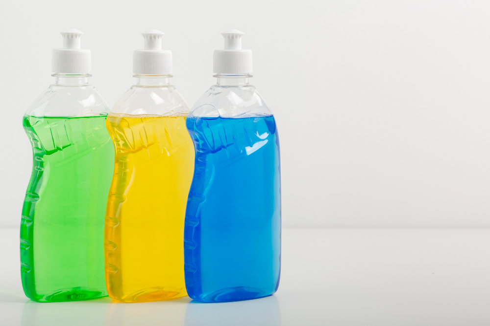 What Makes Dishwashing Liquid Effective? A Look at Its Key Components